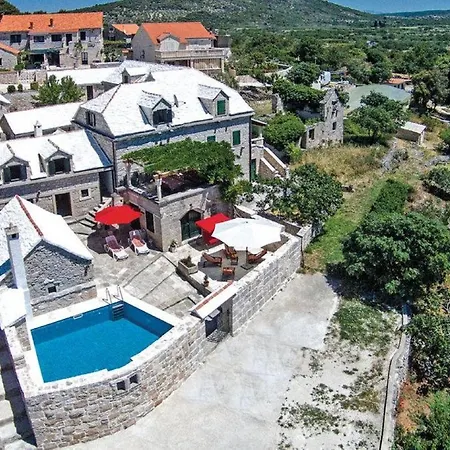 House Glicinia With Hydro-massage Pool * Donji Humac
